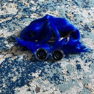 Kids Coraline wig and button glasses